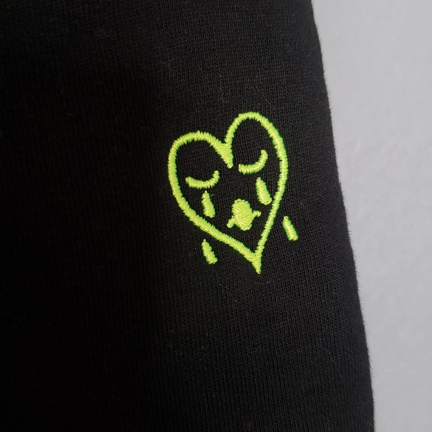Embroidered Sweatpants | Black - XS